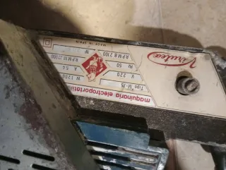 Lijadora de banda Virutex