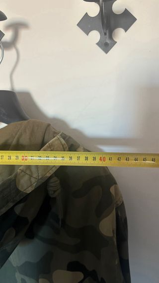 Parka militar Pull&Bear verde Talla M