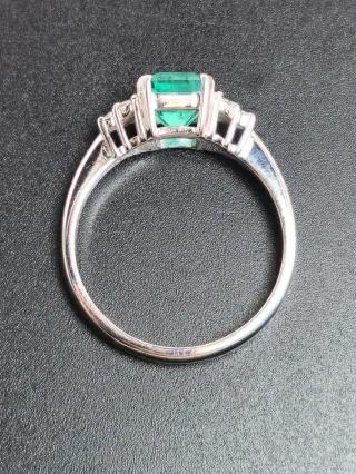 Anello donna in Oro 9kt Smeraldo Naturale 1.80 ct