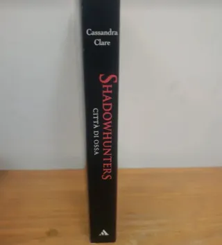 Shadow hunters: città di ossa