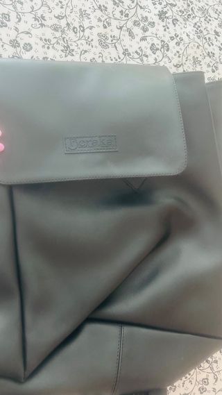 Mochila de piel negra mujer