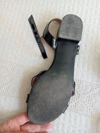 Sandalias charol negras Talla 38