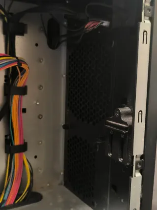 Pc sobremesa MSI INFINITE: 32GB RAM - Style White