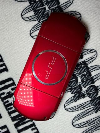 Sony PlayStation Portable - Cosmic Red