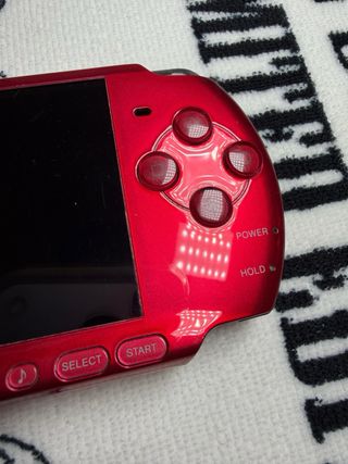 Sony PlayStation Portable - Cosmic Red