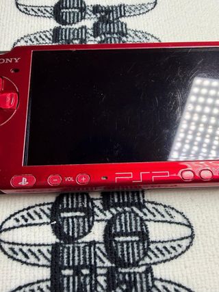 Sony PlayStation Portable - Cosmic Red
