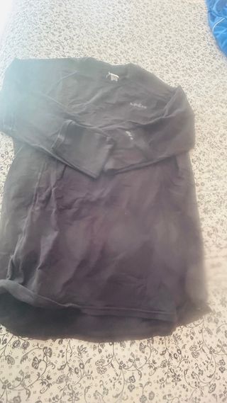 Camiseta y Pantalón térmica Quechua Talla M