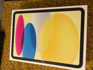 Caja iPad 10ª Generación