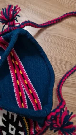 Borsa lana blu e rosa con frange