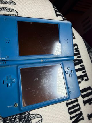 Nintendo DSi XL - Azul