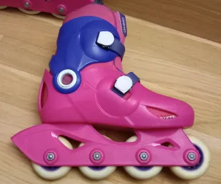 Patines en línea rosas. Talla 30/32