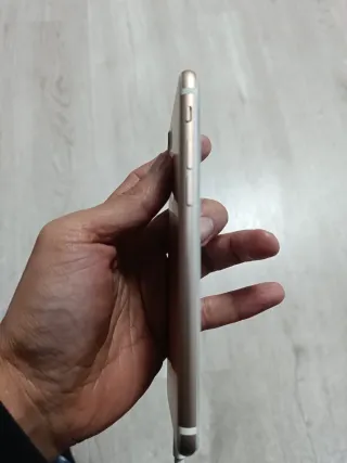 iPhone 7 Dorado 128GB