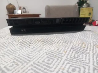 Mando PS4 Pro + Cables