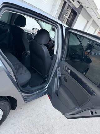 Volkswagen Golf 2010