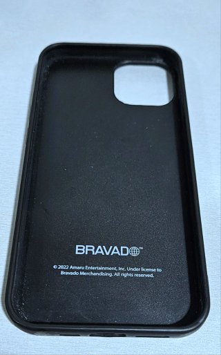 Funda protectora iPhone 13.