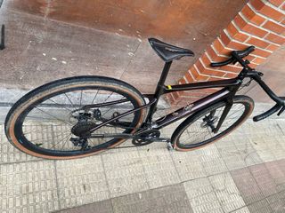 Giant Revolt Advanced 2 Gravel