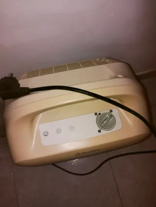 Deshumidificador Firstline 10 litros