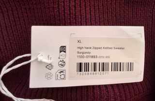 Jersey NA-KD burdeos con cremallera