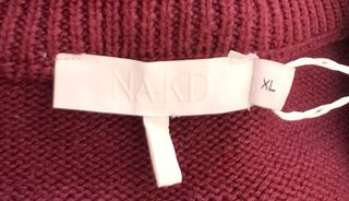 Jersey NA-KD burdeos con cremallera