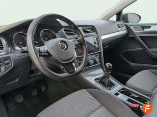 Volkswagen Golf Advance 1.0 TSI