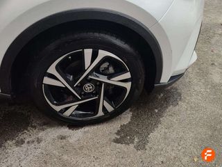 Toyota C-HR 2.0 180H Advance