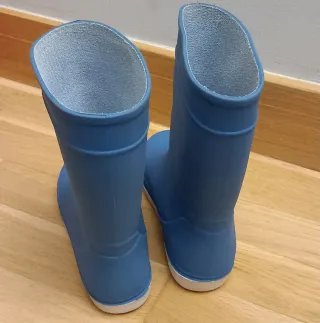 Botas de agua niños antideslizantes. Talla 30/31