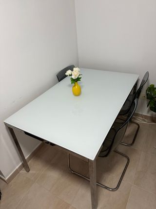 Mesa Comedor Cristal y Metal