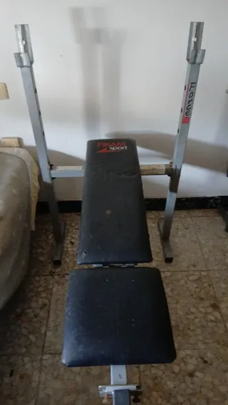 Banco de pesas con soportes