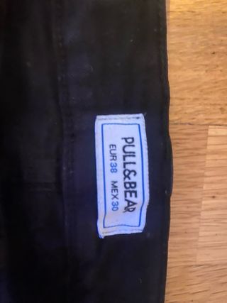 Pull&Bear Vaqueros Negros Rotos Talla 32