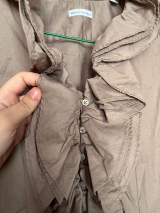 Camisa Robert Friedman volantes marrón talla L.