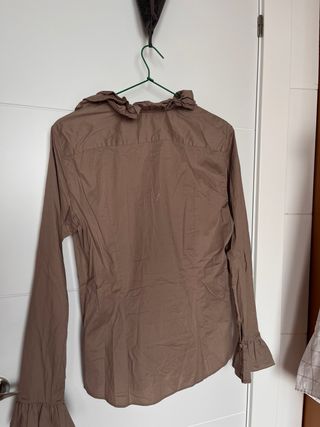 Camisa Robert Friedman volantes marrón talla L.