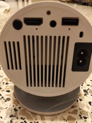 Proyector Inteligente HY300.