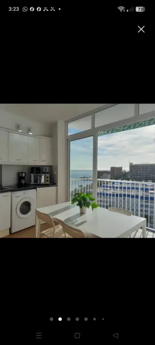 Alquiler vacacional primera linea de playa y pisci