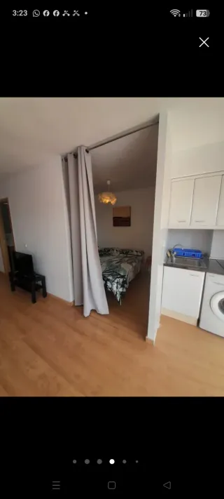 Alquiler vacacional primera linea de playa y pisci