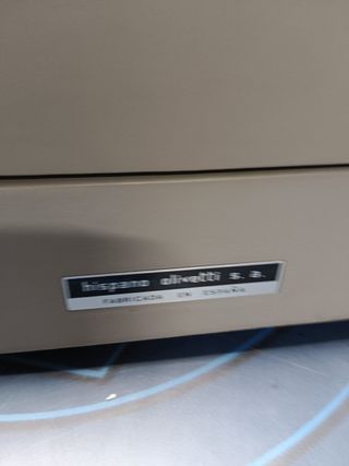 Máquina de escribir Olivetti Linea 90 , sin funda, buen estado