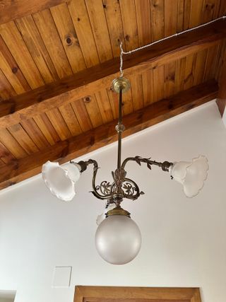 LámaparaAraña clásica 3 brazos + globo