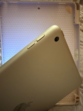 Apple iPad 8ª Gen Plata con funda y lápiz 1 gen