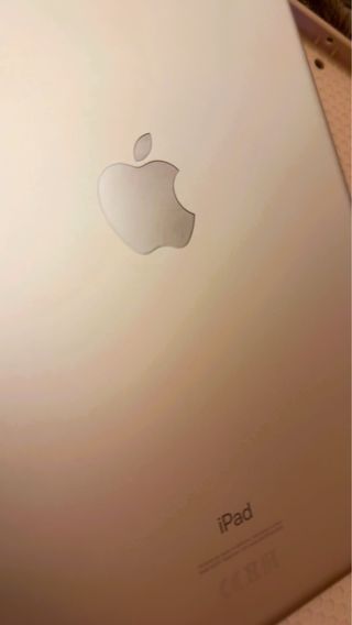 Apple iPad 8ª Gen Plata con funda y lápiz 1 gen