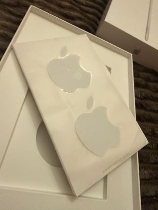 Apple iPad 8ª Gen Plata con funda y lápiz 1 gen