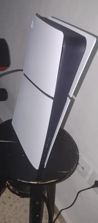 Consola PS5 Blanca digital + Mando + Cables