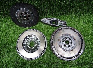 Kit audi 04l141025 04l141031 03l105266 q2 93071