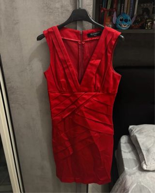 Abito rosso elegante