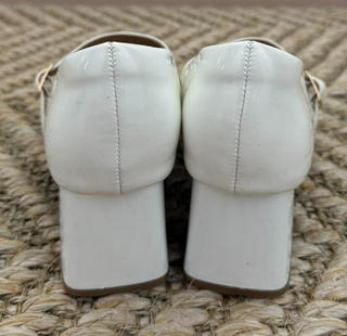 Bailarinas blancas charol tacón