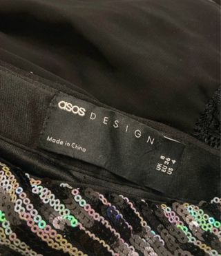 Pantaloni eleganti con paillettes