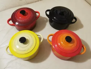 Le Creuset set 4 mini cocotte ceramica coperchio