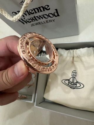 Collar Vivienne Westwood Planetas Oro Rosa