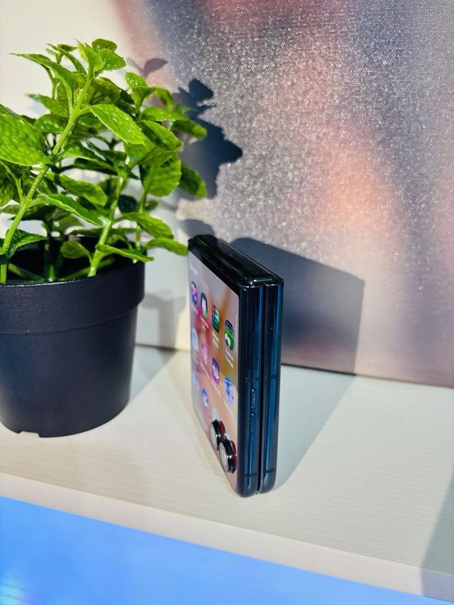 Motorola Razr 50 ultra 512GB