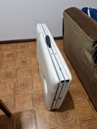 Maca de massagem dobrável branca