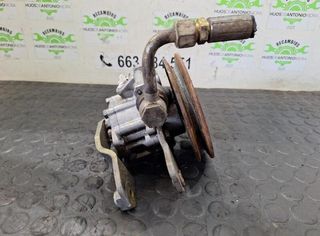 Bomba de dirección nissan trade 104973