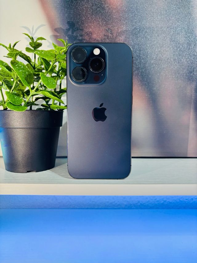 iPhone 15 Pro 128GB - Batería 88%